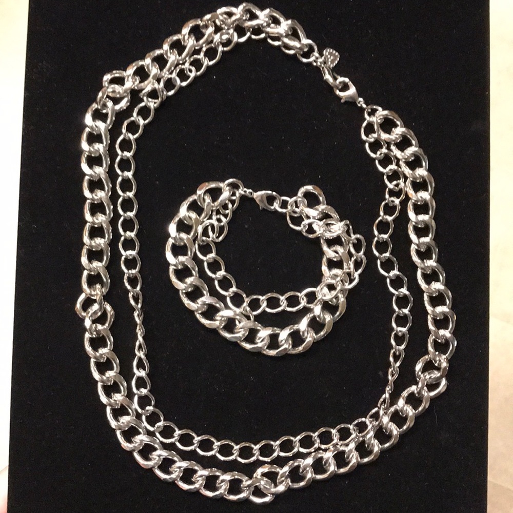 Curb chain La Coco necklace by Stella & Dot